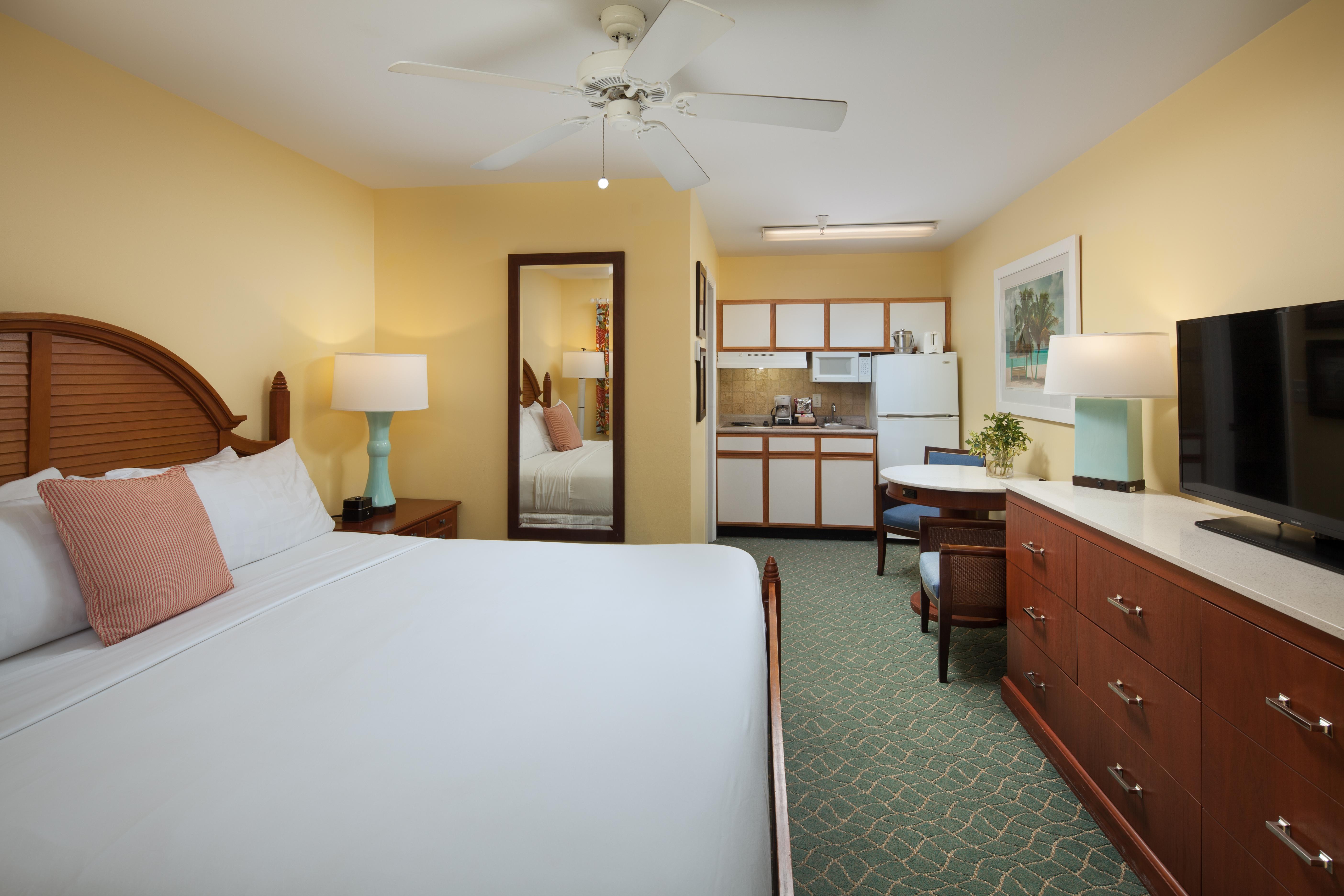 Sunshine Suites Resort West Bay Exteriér fotografie