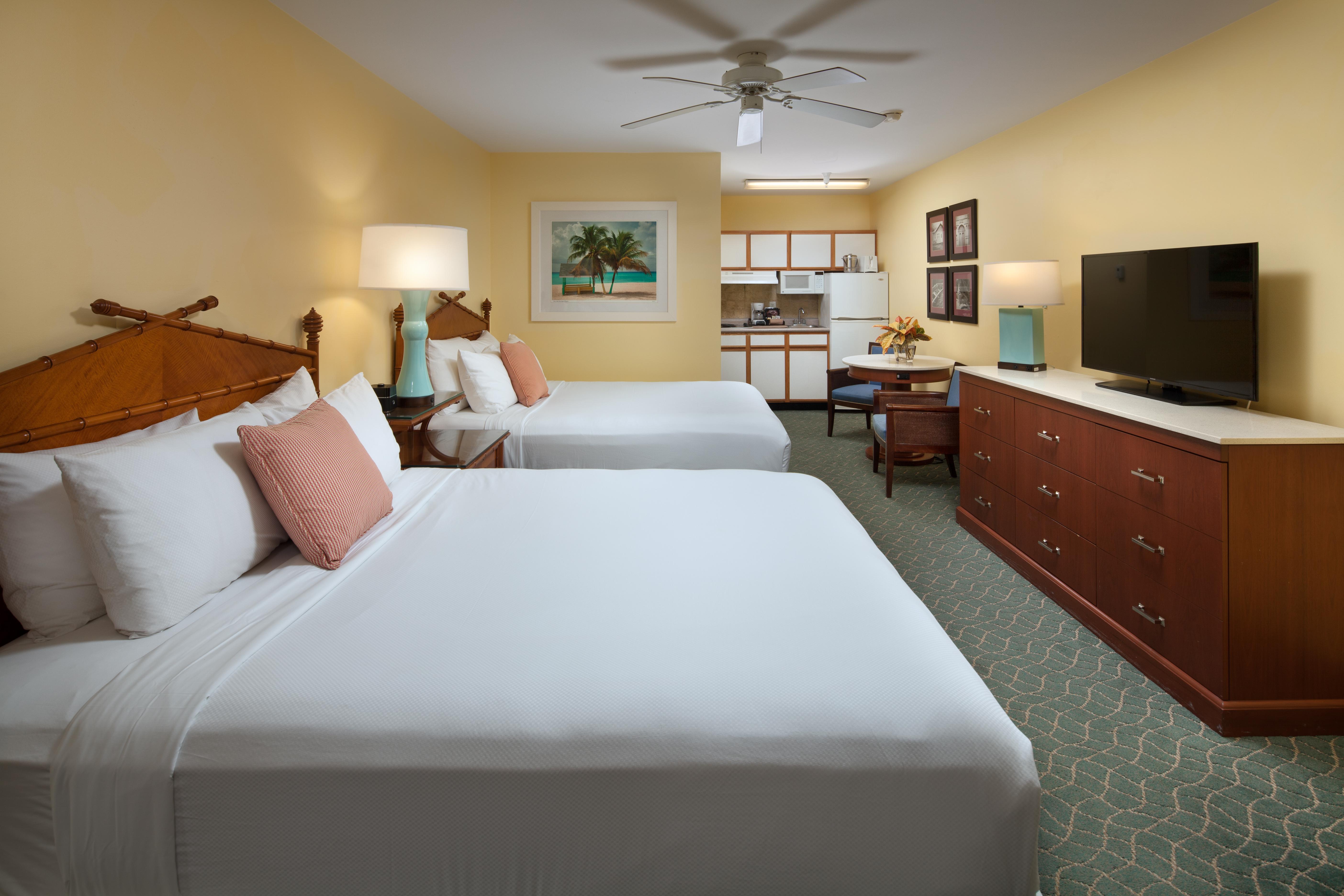 Sunshine Suites Resort West Bay Exteriér fotografie