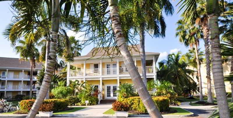 Sunshine Suites Resort West Bay Exteriér fotografie