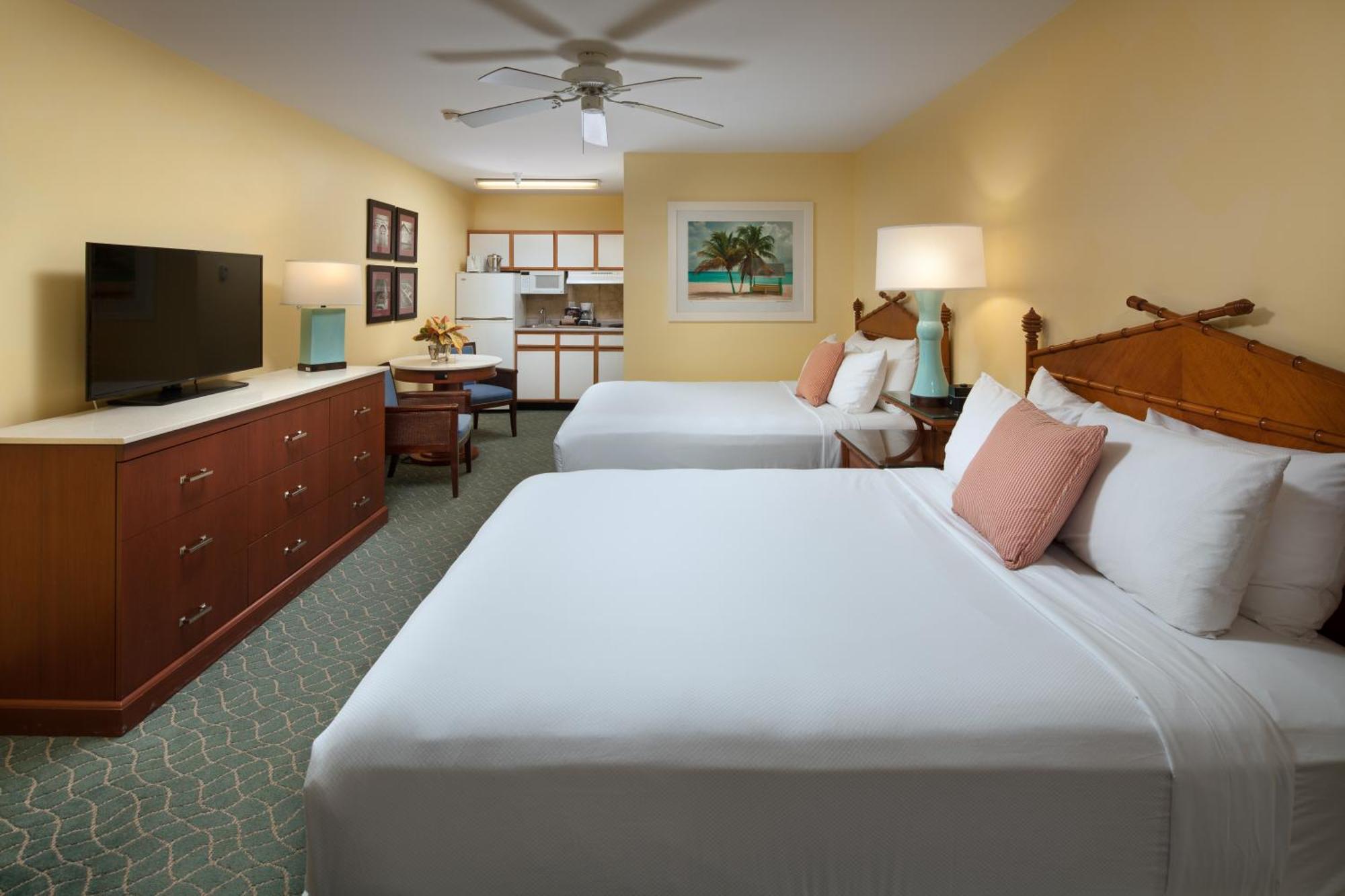 Sunshine Suites Resort West Bay Exteriér fotografie